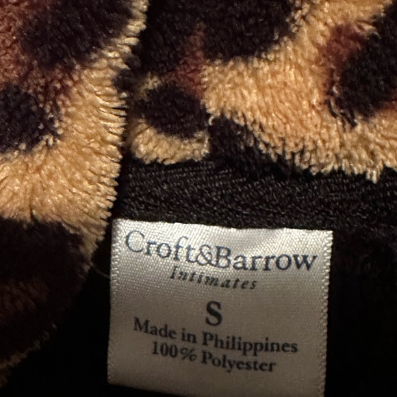 Beautiful Robe - Picture 4 of 8